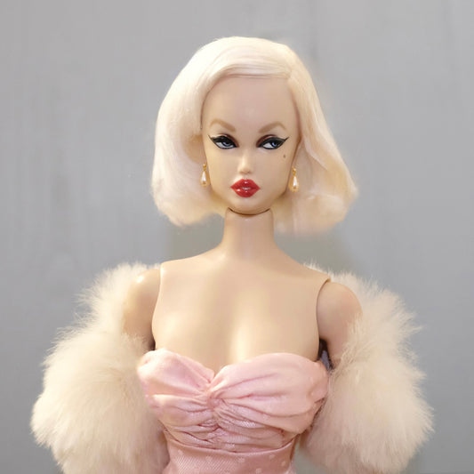 Orecchini con perno in plastica per bambole fashion vintage – zero rischio di orecchio verde.